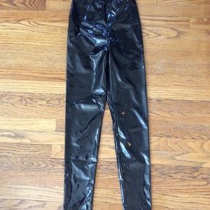 Aritzia Wilfred Free Daria Faux Leather Leggings